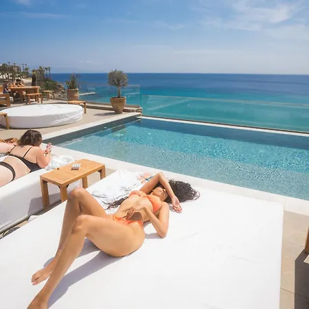 New Paradise - Adults Only Hotell 2*