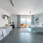 New Paradise - Adults Only