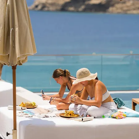 New Paradise - Adults Only