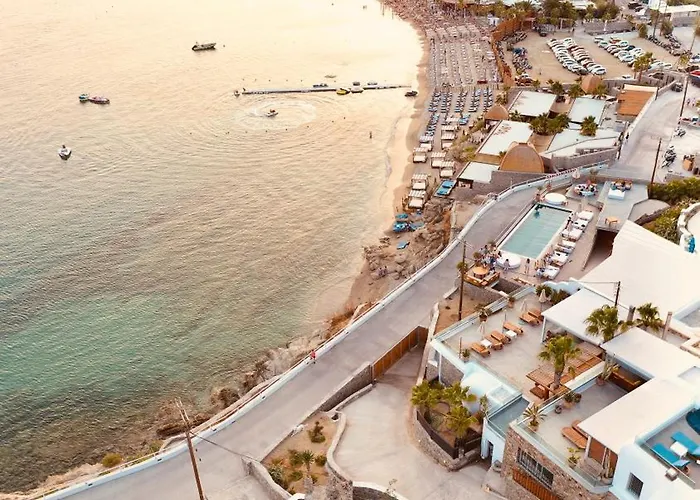 New Paradise - Adults Only